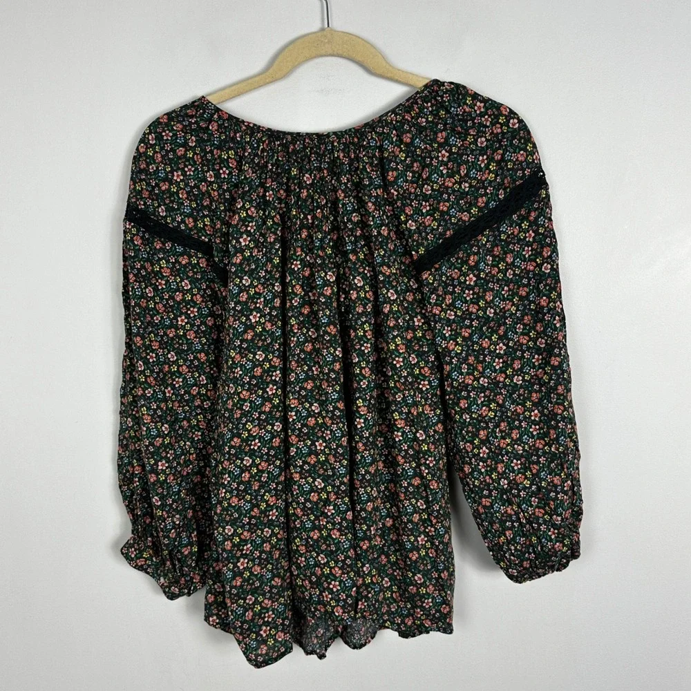 Old Navy Long-Sleeve Lace-Trimmed Floral Print Blouse Womens Sz 4X Bohemian Boho - Picture 11 of 14